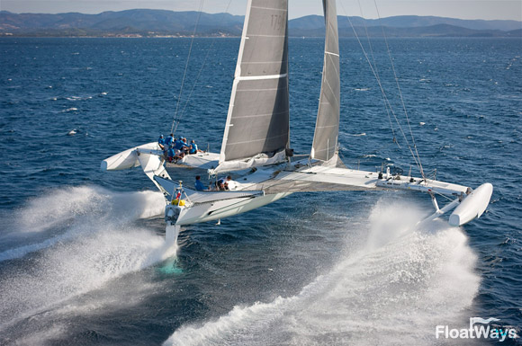 l'Hydroptére Hydrofoil Fast Sailboat